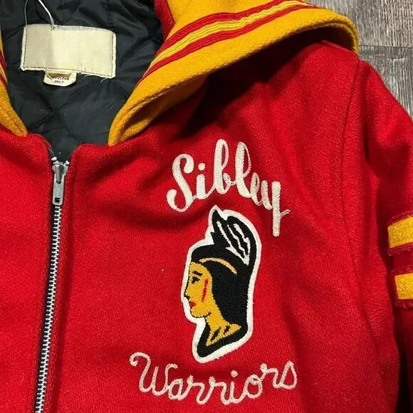 American Vintage Red and Yellow Jacket - Picture 5 of 12